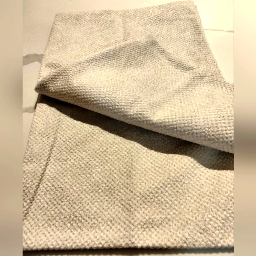 Cozy Textured Throw‎ Pillow Covers, Decorative Elegant Lumbar 12x20 cream NWOT